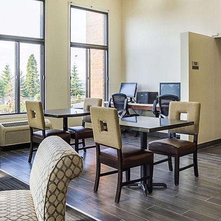 Quality Inn & Suites Clackamas - Portland Екстер'єр фото