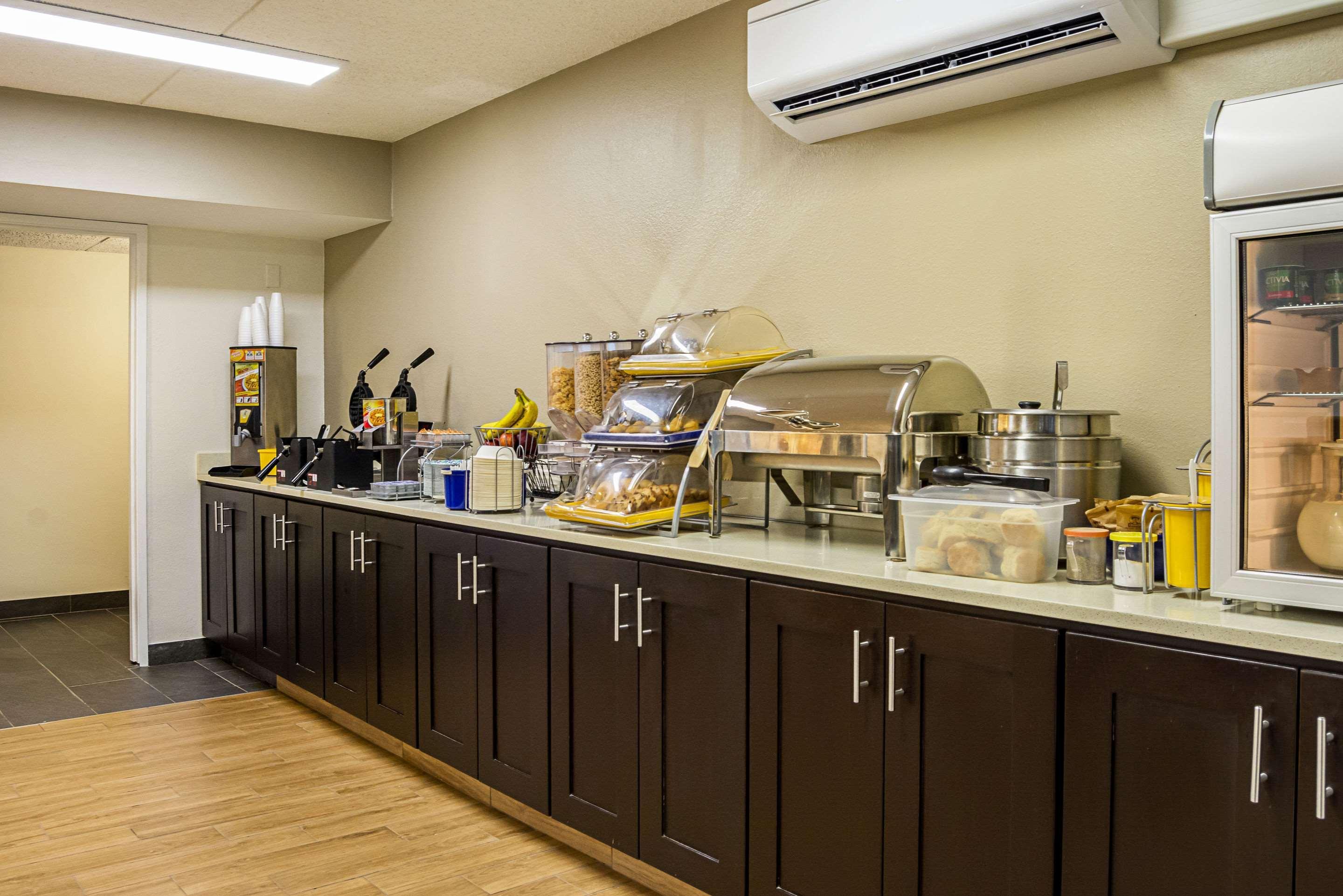 Quality Inn & Suites Clackamas - Portland Екстер'єр фото