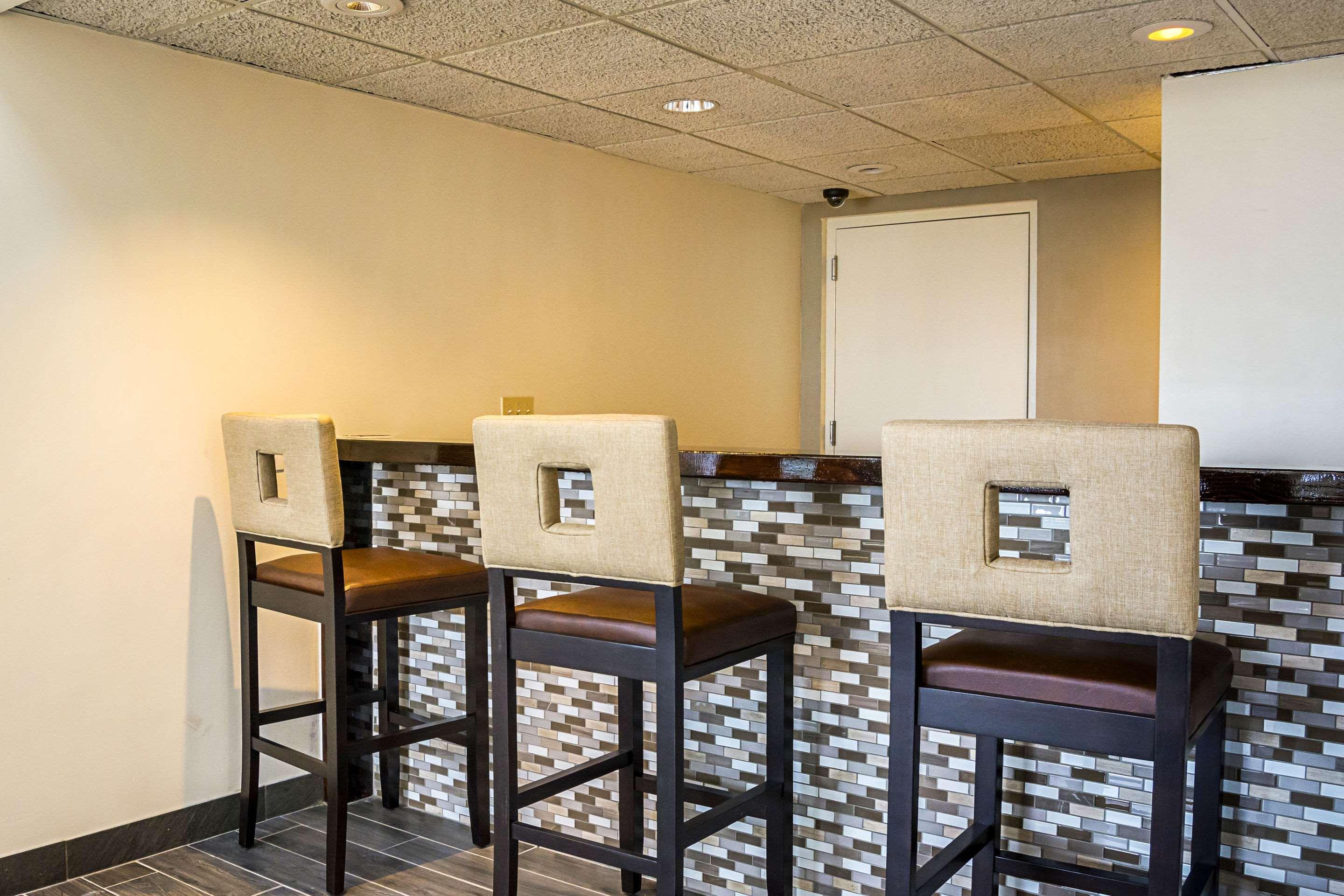 Quality Inn & Suites Clackamas - Portland Екстер'єр фото