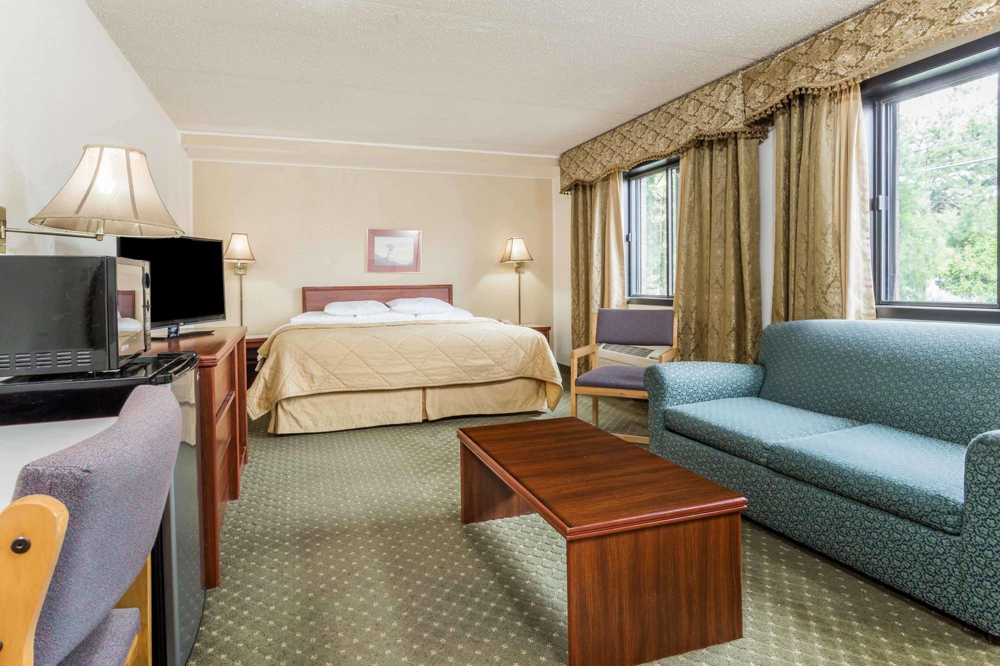 Quality Inn & Suites Clackamas - Portland Екстер'єр фото